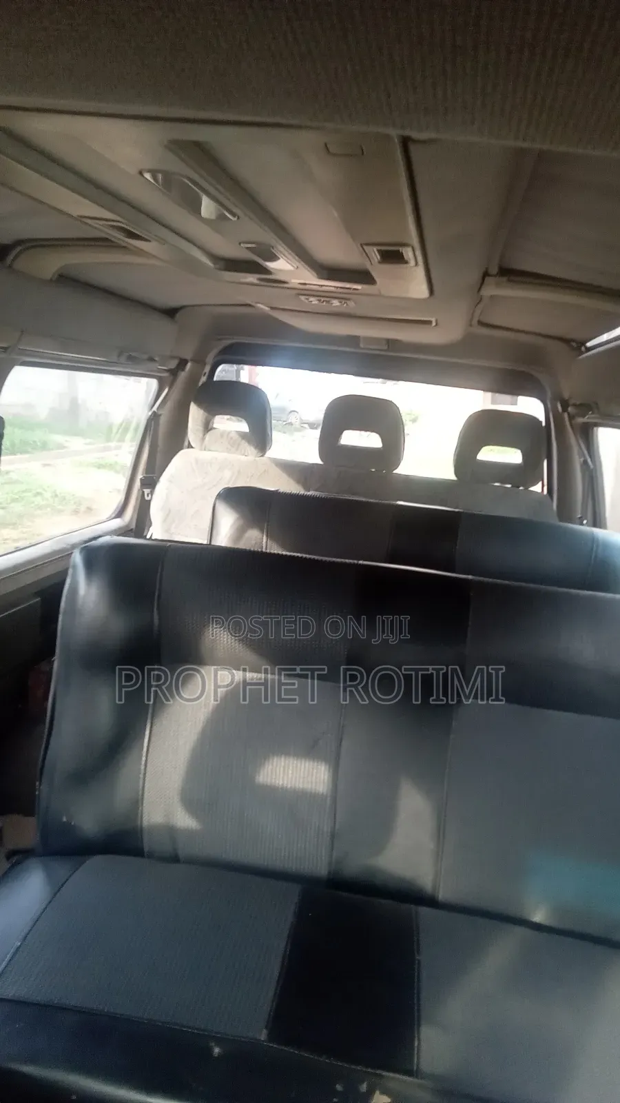 Mitsubishi L300 2004 Blue
