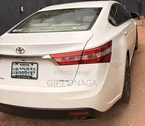 Toyota Avalon XLE Premium 4dr Sedan (3.5L 6cyl 6A) 2014 Off white