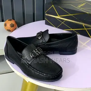 Casual Shoes for Men 40-46 Available