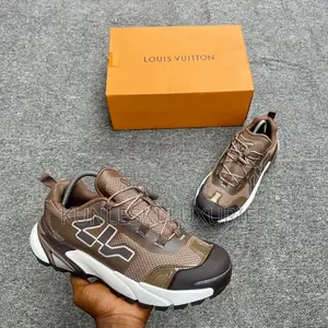 Original Louis Vuitton Runner Tatic Sneakers in 3 Colors