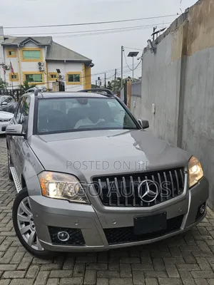 Mercedes-Benz GLK-Class 350 4MATIC 2010 Gold