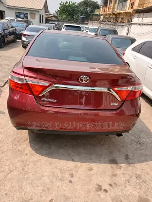 Toyota Camry XSE 4dr Sedan (2.5L 4cyl 6A) 2017 Red