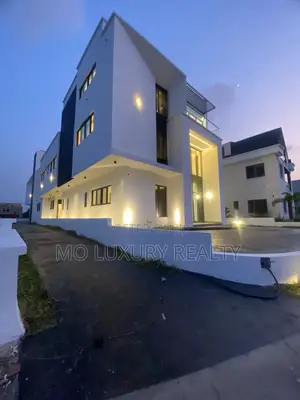 5bdrm Duplex in Ikate for sale