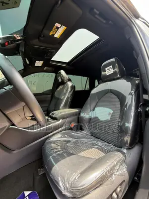 Toyota Highlander XSE AWD 2023 Gray
