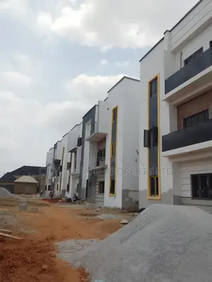 3bdrm Block of Flats in Aco Estate, Sabon Lugbe for sale