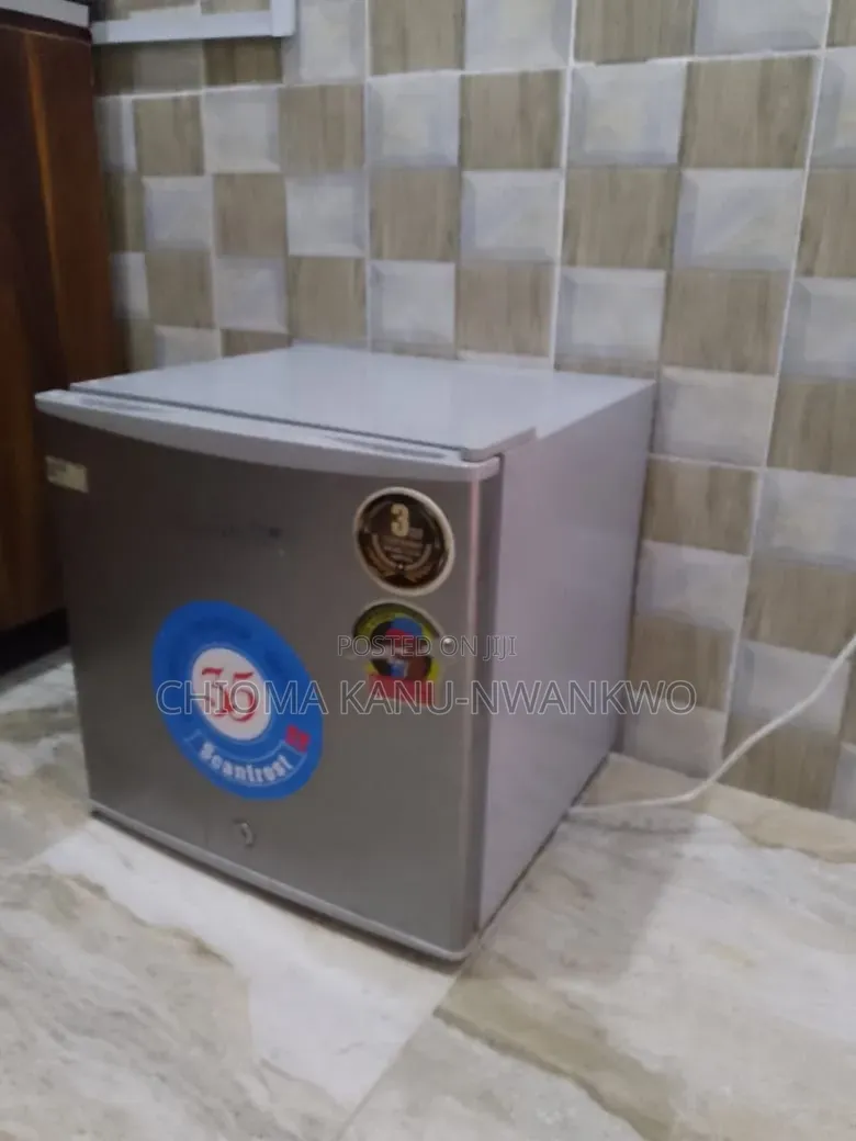 Table Top Fridge