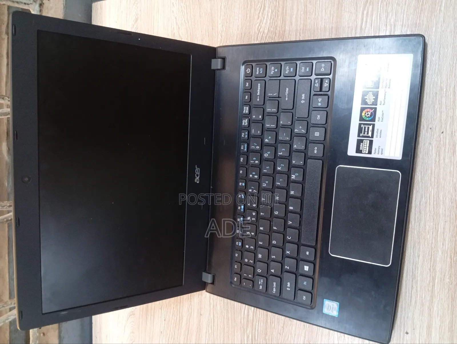 Laptop Acer Aspire E5-475 8GB Intel Core i3 HDD 500GB