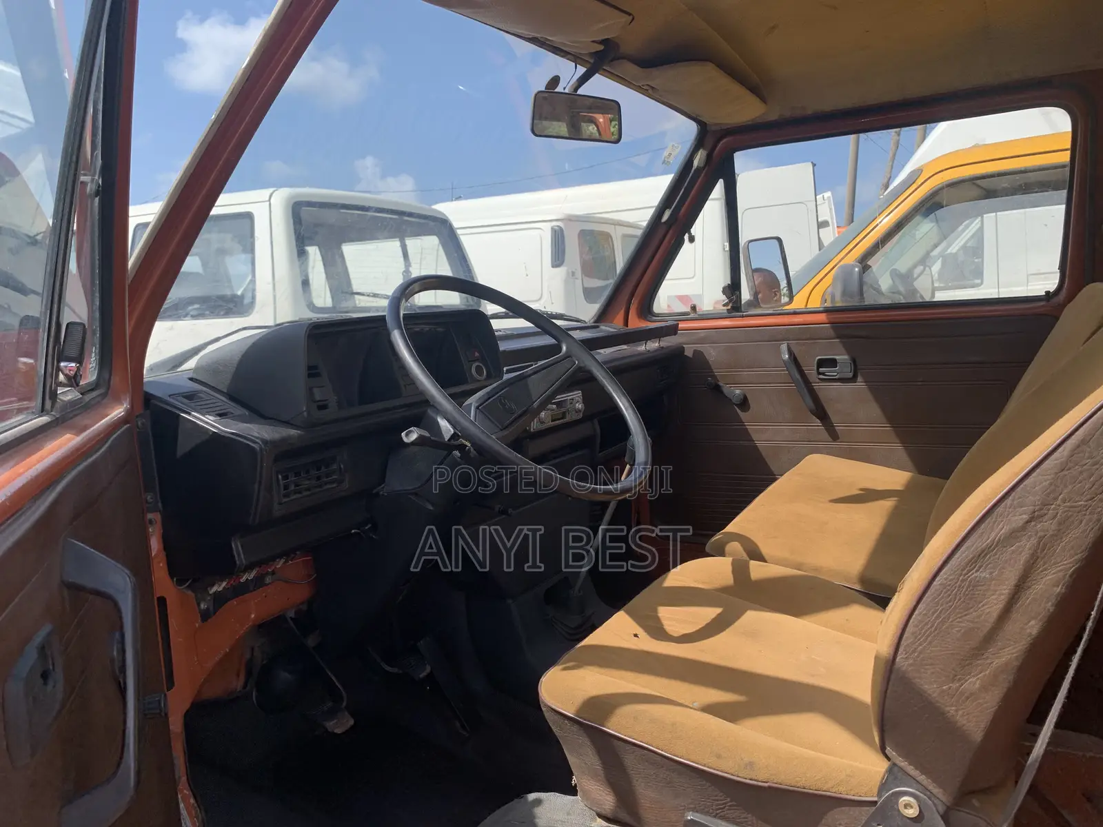 Volkswagen Transporter 1999 Orange