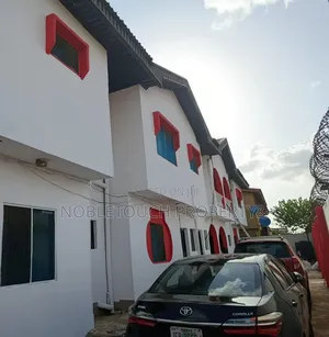3bdrm Block of Flats in Ijegun Ikotun Lagos for sale