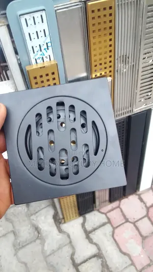 Floor Drain 10cm Black