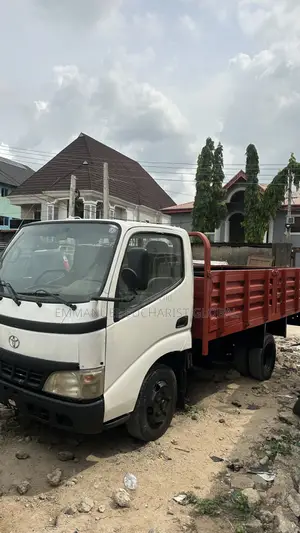 Dyna Truck for Sell