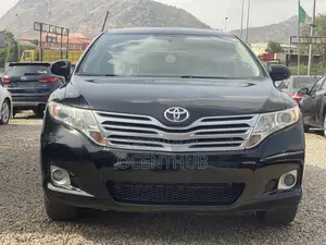 Toyota Venza LE 2010 Black