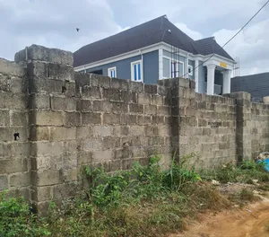 Plot of Fenced Gated Land
