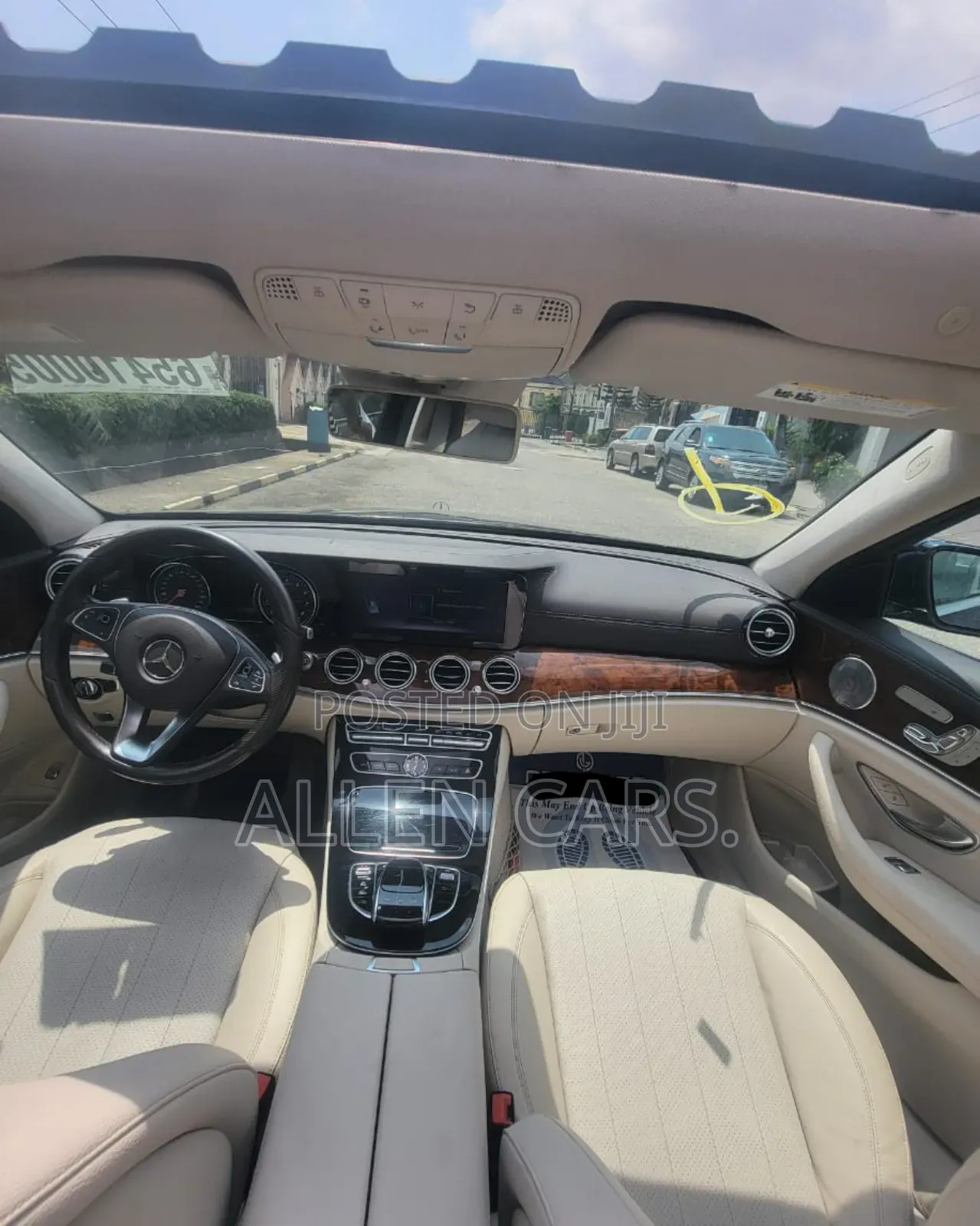 Mercedes-Benz E300 2018 Blue