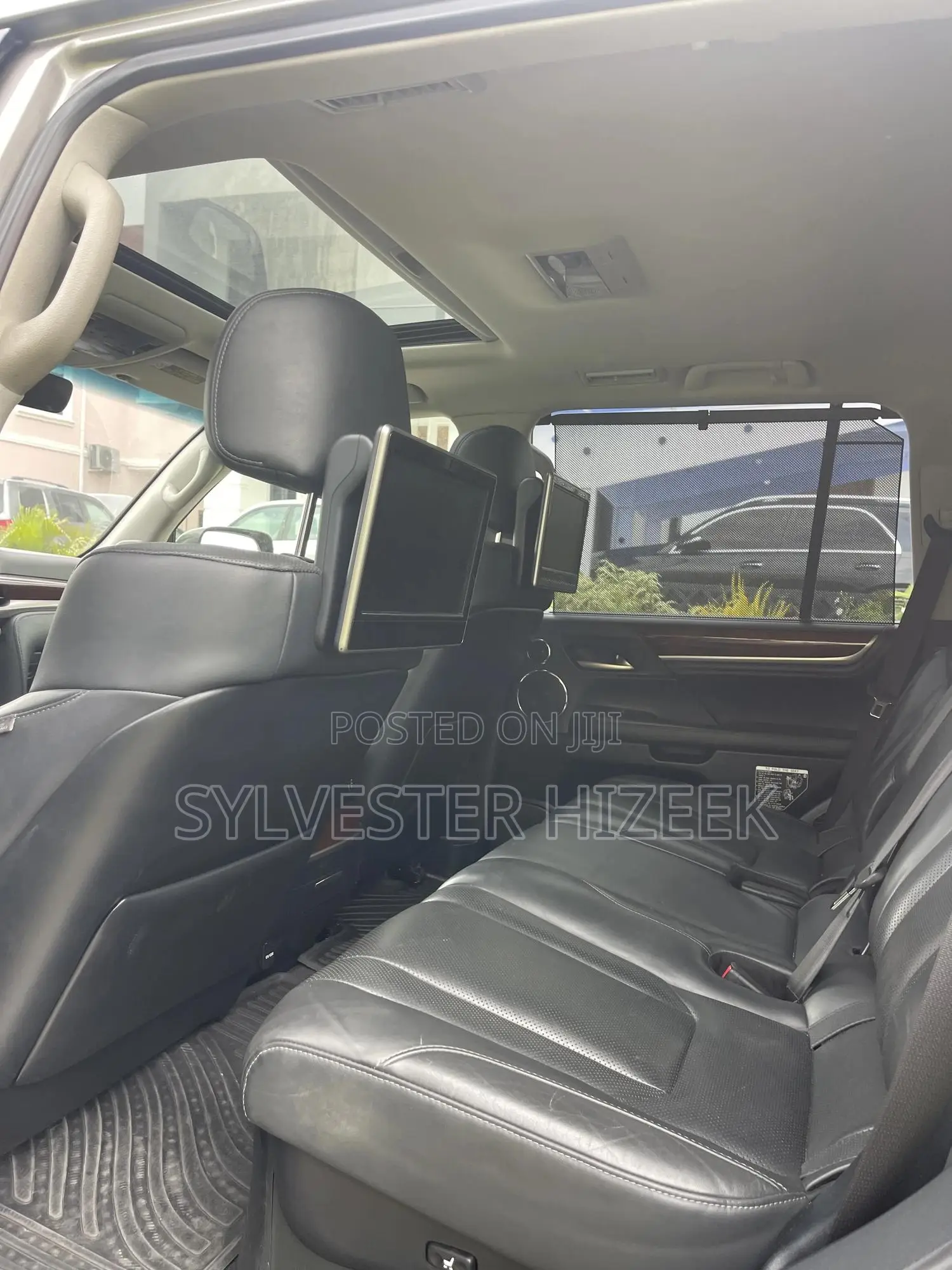 Lexus LX 2021 Gray