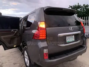 Lexus GX 460 2011 Brown