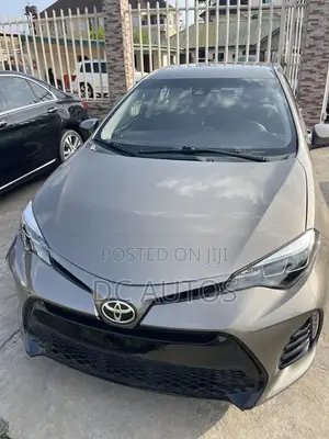 Toyota Corolla 2017 Gray