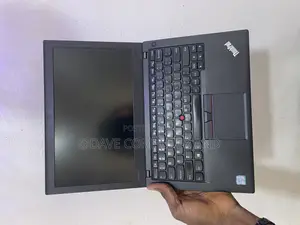 Laptop Lenovo ThinkPad X260 8GB Intel Core i7 SSD 256GB