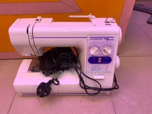Janome Electric Sewing Machine Table Top