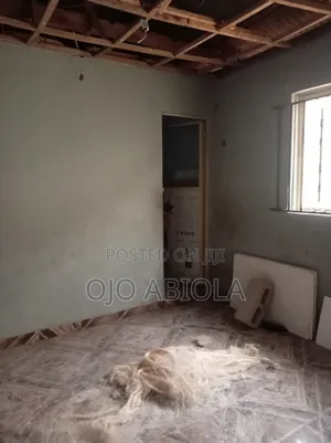 Furnished Mini Flat in Martins, Abule Egba for rent
