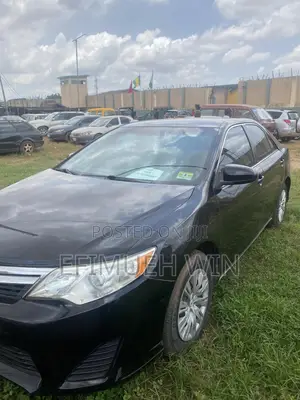 Toyota Camry LE 4dr Sedan (2.5L 4cyl 6A) 2014 Black