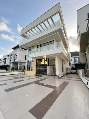 5bdrm Duplex in Ikota for sale