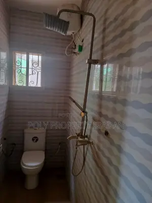 2bdrm Apartment in Opelope Olorun, Ibadan for rent