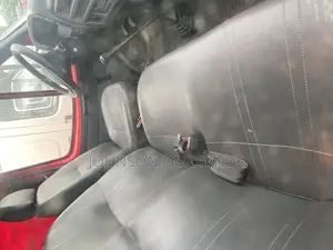 Ford Transit 2002 Red
