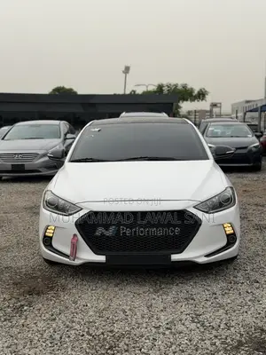 Hyundai Avante 2017 White