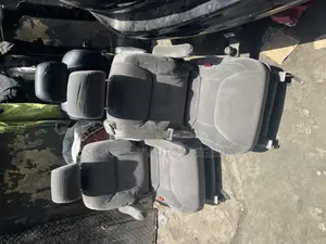 Two Center Seat Seinna 2005 to 2008 Model