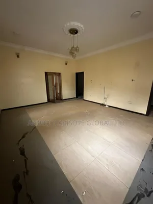 4bdrm Duplex in Life Camp, Abuja for rent