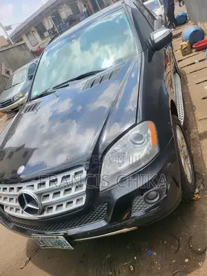 Mercedes-Benz M Class 2011 Black