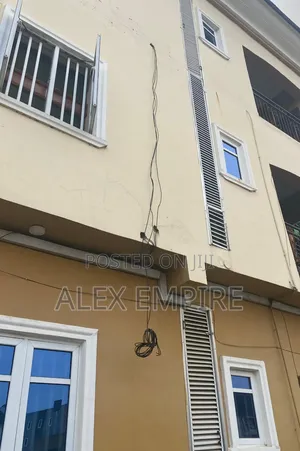 2bdrm Block of Flats in Ago Palace for sale