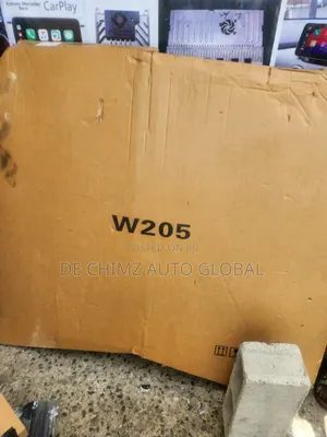 Bonnet W205 C300 2015