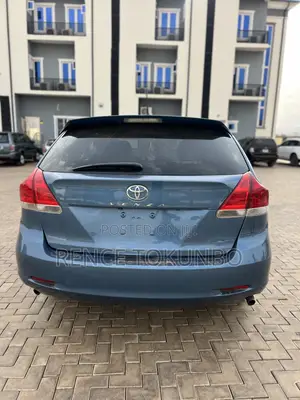 Toyota Venza 2011 Blue
