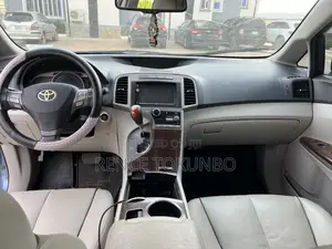 Toyota Venza 2011 Blue