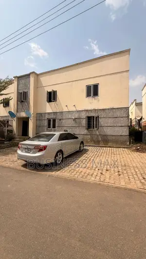 3bdrm Block of Flats in Life Camp for rent