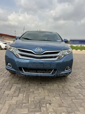 Toyota Venza 2011 Blue