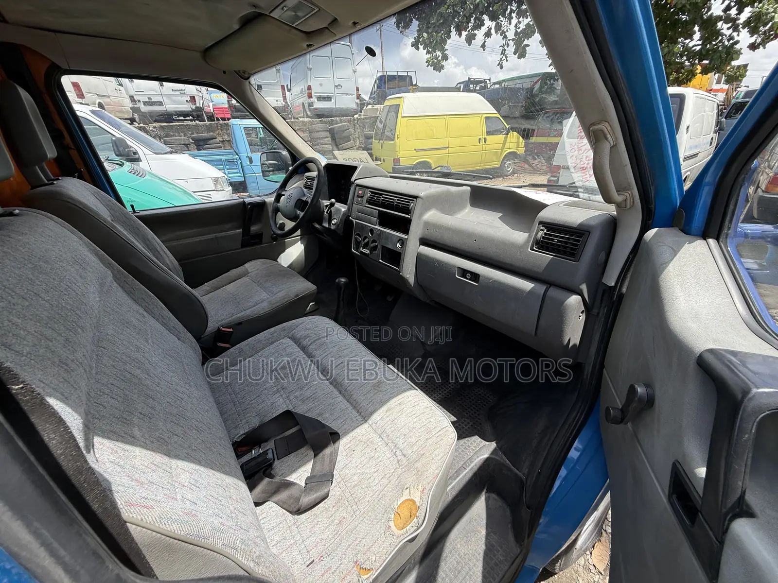 Volkswagen Transporter 2002 Blue