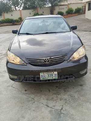 Toyota Camry 2006 Gray