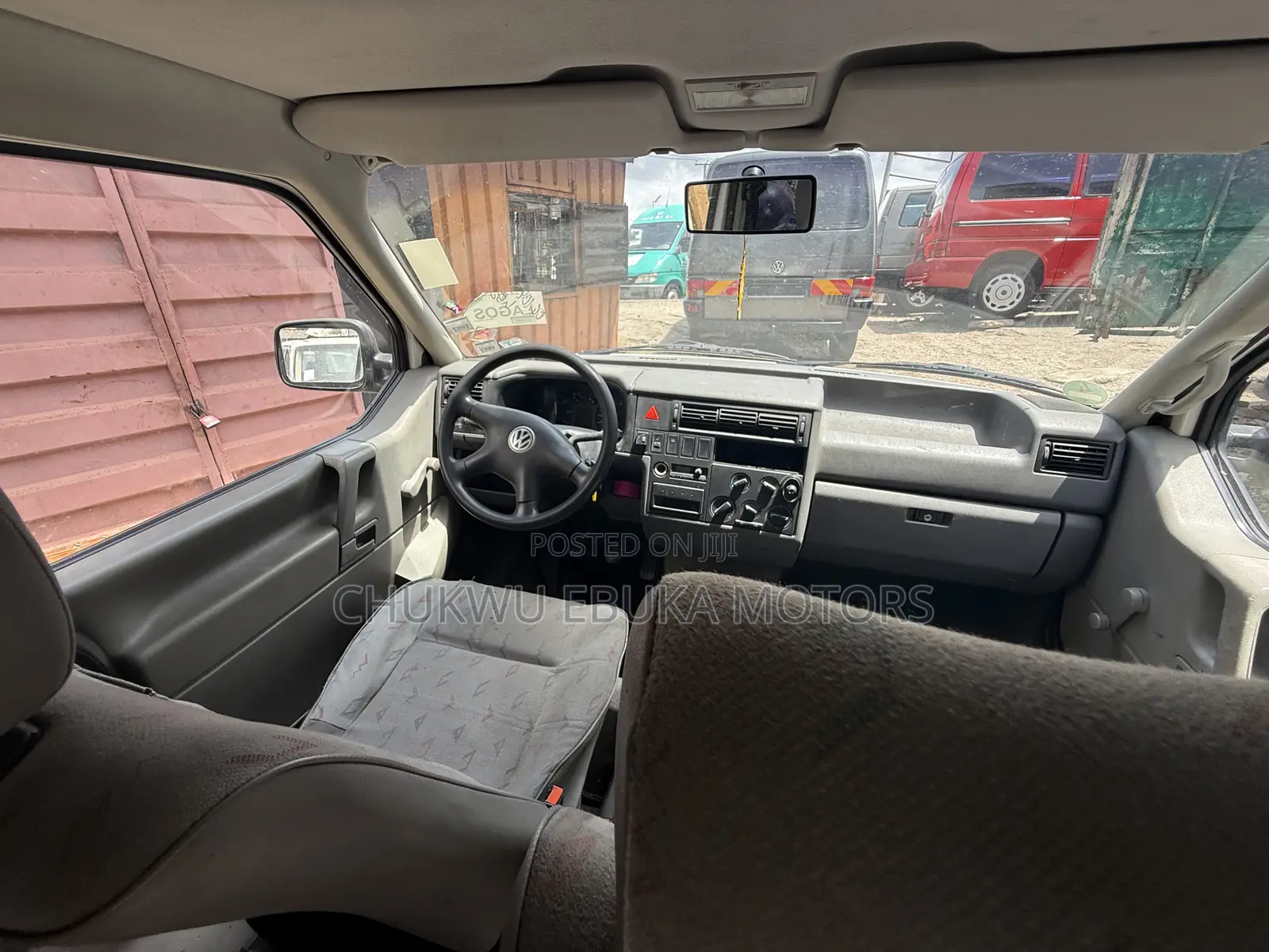 Volkswagen Transporter 2002 White