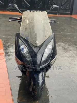 Yamaha Majesty 2018 Black