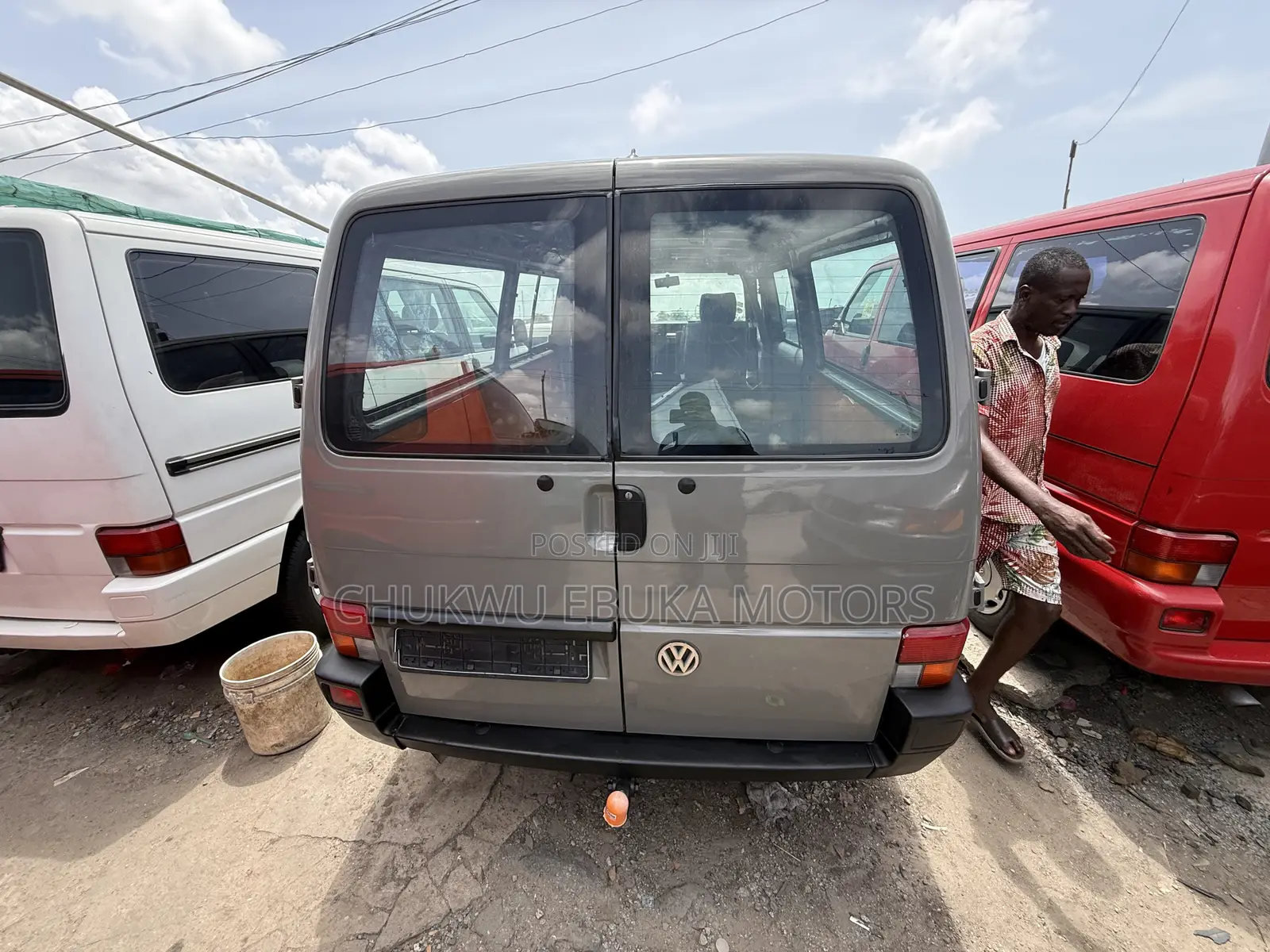 Volkswagen Transporter 2002 Brown