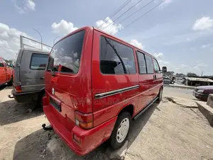 Volkswagen Transporter 2002 Red