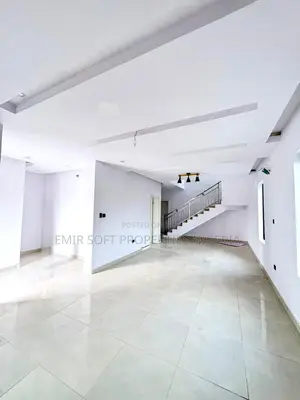 4bdrm Duplex in Carlton Gate Estate, Akobo for sale