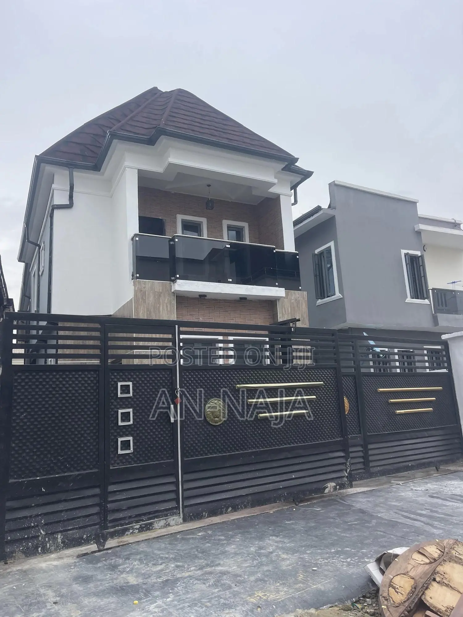 Stucco Paint Screeding Travatino Gravitex Tyrosine Mabel Trowel .t.c