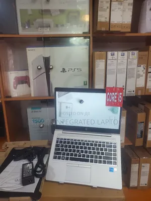 New Laptop HP EliteBook 755 12GB Intel Core 5 SSD 256GB