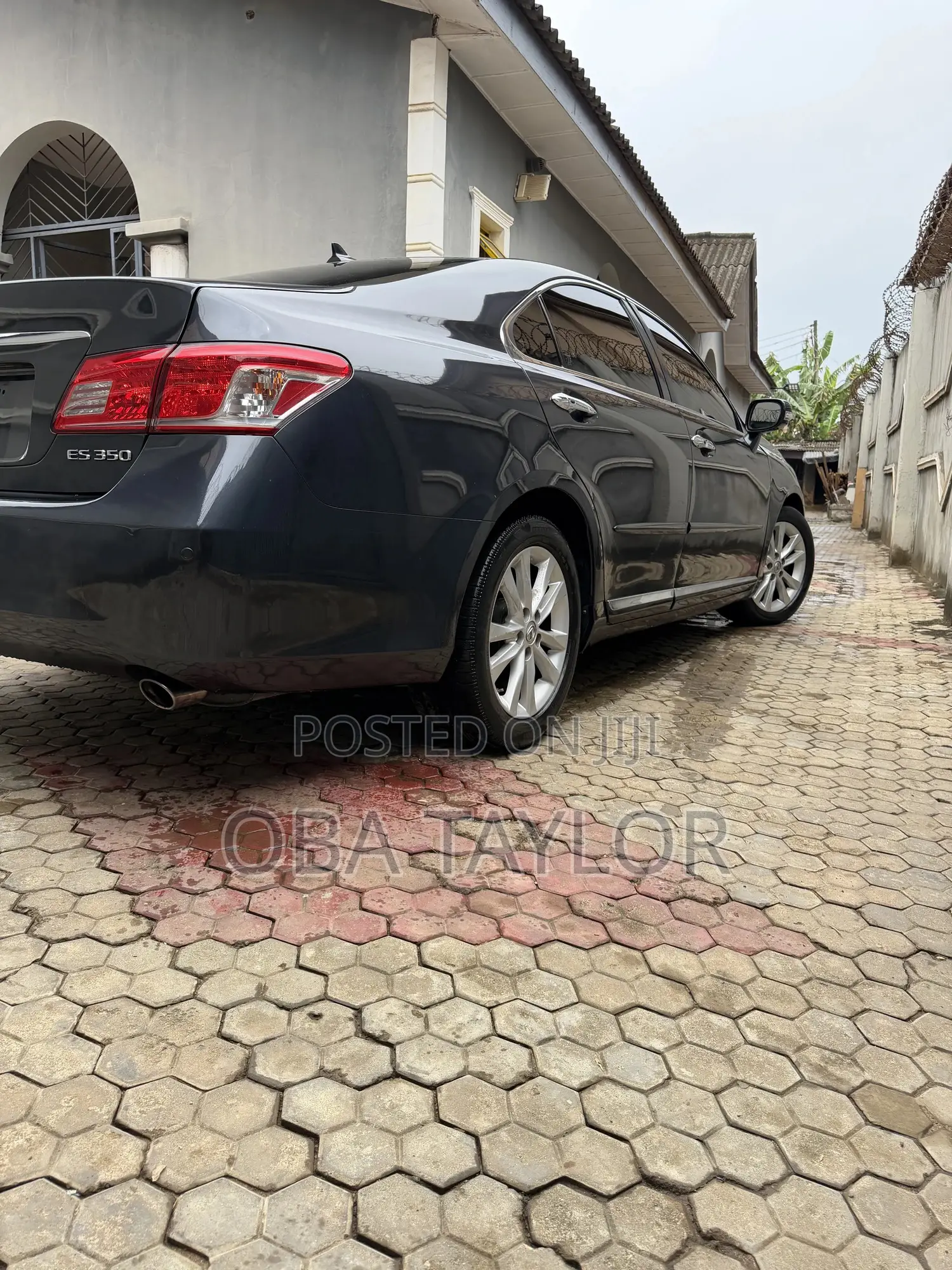 Lexus ES 350 2011 Gray