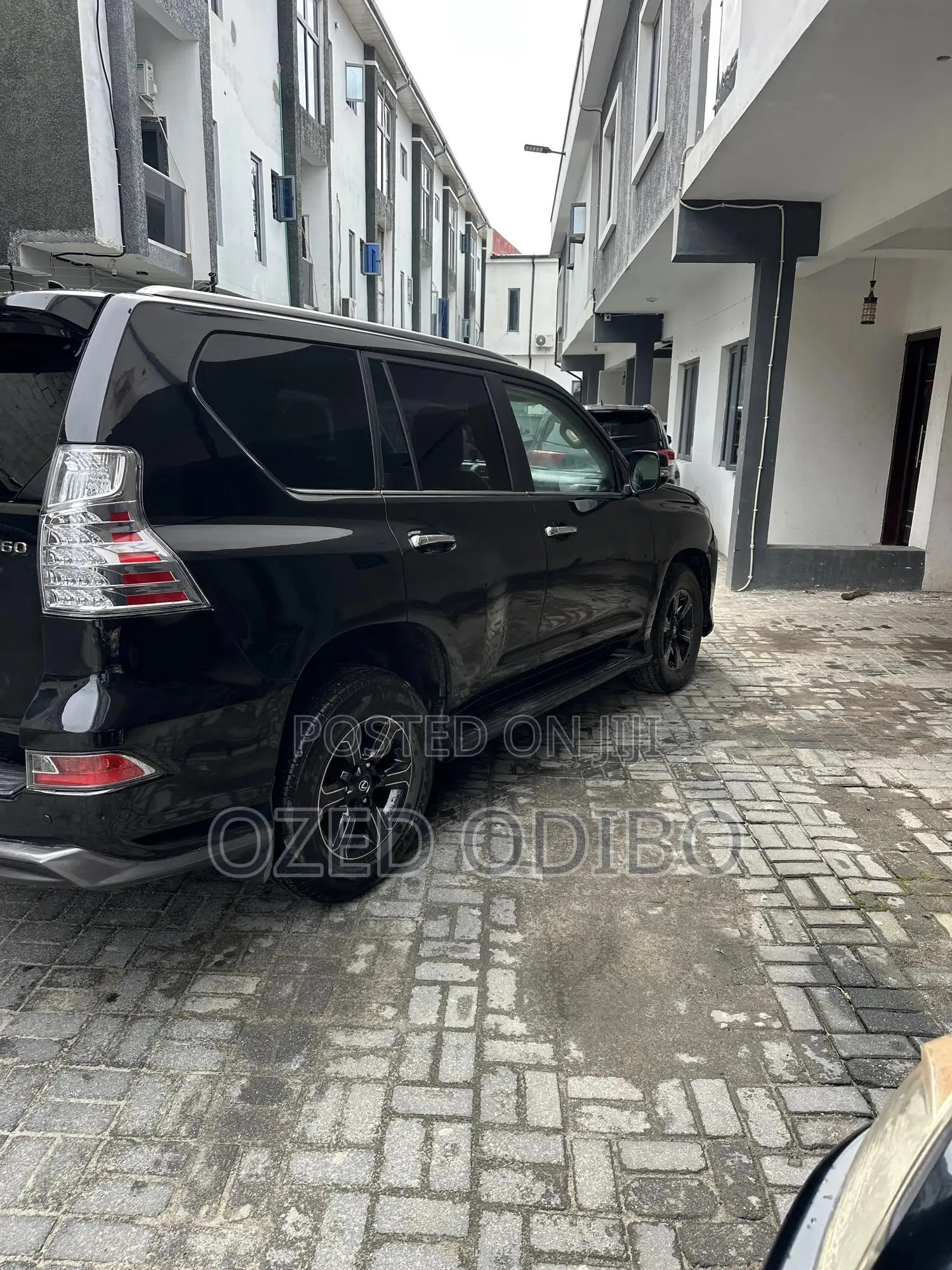 Lexus GX 460 2011 Black