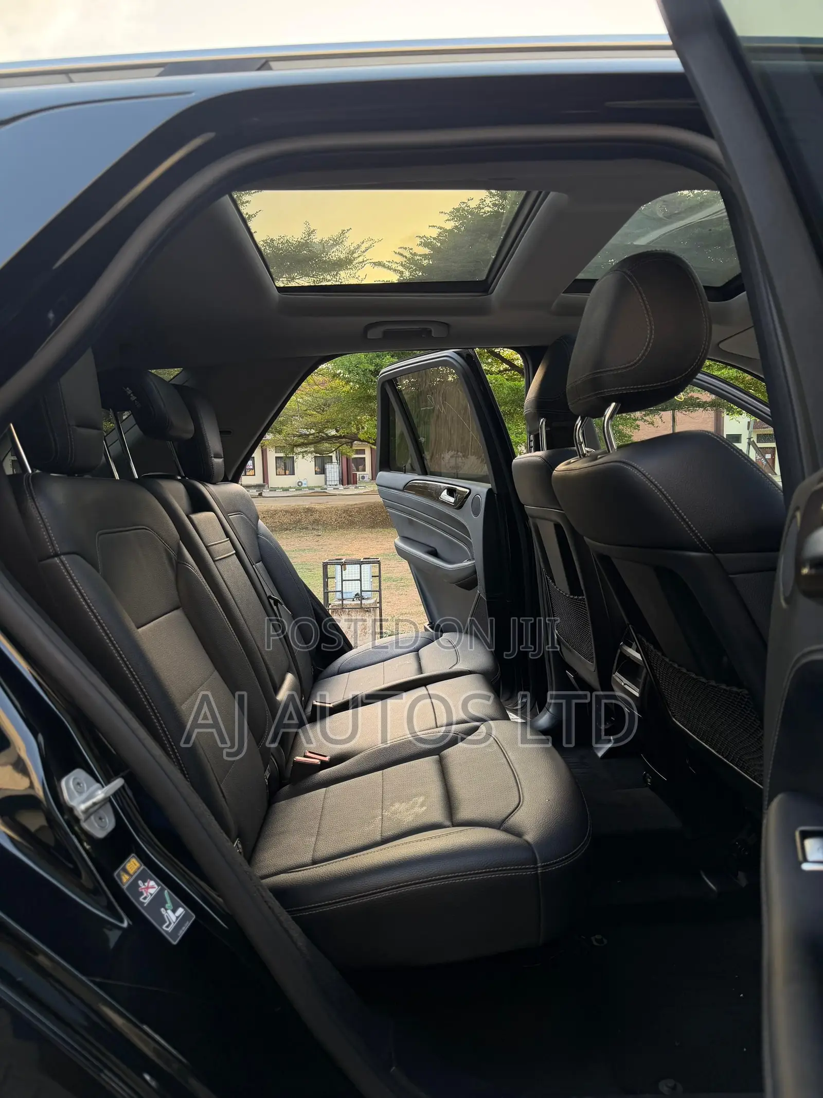 Mercedes-Benz M Class 2015 Black